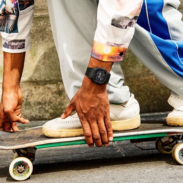 G-SHOCK Gショック CASIO カシオ ジーショック G-SQUAD 心拍計測 血中酸素レベル計測 DW-H5600-1JR メンズ 腕時計 国内正規品 送料無料 爆買の画像