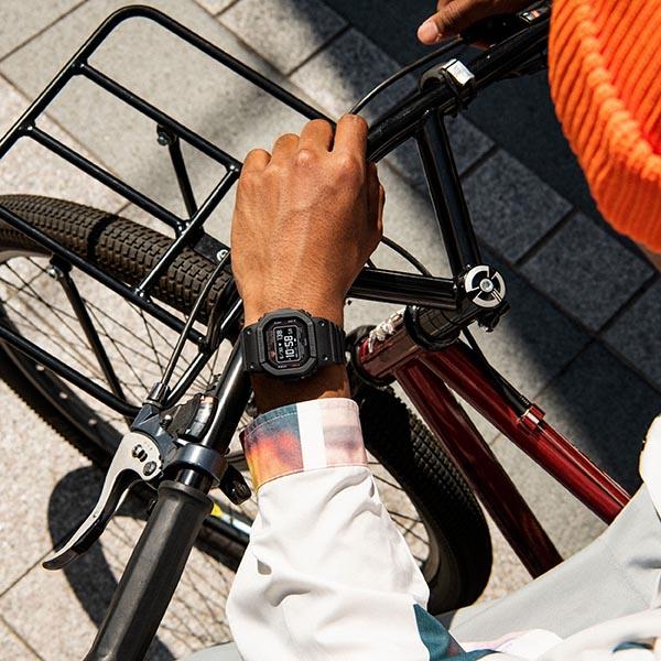 G-SHOCK Gショック CASIO カシオ ジーショック G-SQUAD 心拍計測 血中酸素レベル計測 DW-H5600-1JR メンズ 腕時計 国内正規品 送料無料 爆買の画像