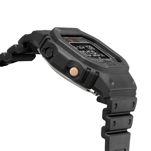 G-SHOCK Gショック CASIO カシオ ジーショック G-SQUAD 心拍計測 血中酸素レベル計測 DW-H5600-1JR メンズ 腕時計 国内正規品 送料無料 爆買の画像