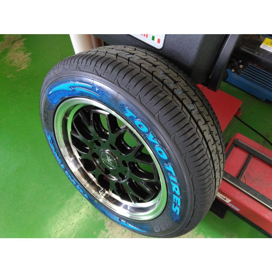 TOYO TIRES（トーヨータイヤ） 200系ハイエース TOYO H30 215/60R17