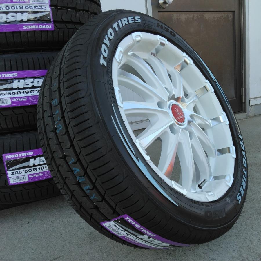 TOYO TIRES（トーヨータイヤ） 200系ハイエース タイヤホイールセット