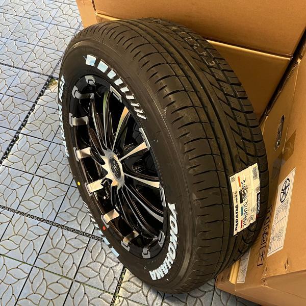 ハイエース200系 タイヤホイールセット ヨコハマ パラダ 215/65R16 ホワイトレター 車検対応 バン規格適合 16インチ BD12 4本セット 1台分の画像