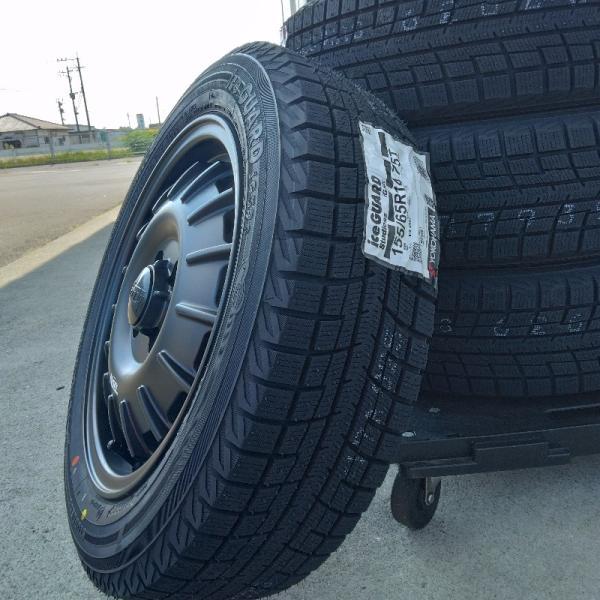 14インチ スタッドレスタイヤ ホイール付き　4本セット ヨコハマタイヤ（YOKOHAMA TIRE） スタッドレスタイヤ ホイールセット
