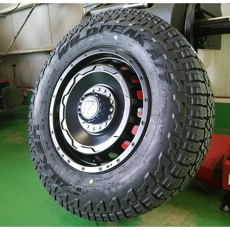 人気 ジムニー シエラ タイヤホイールセット ファルケン ワイルドピーク AT3W 225/75R16 LEXXEL SwaGGer 16インチ