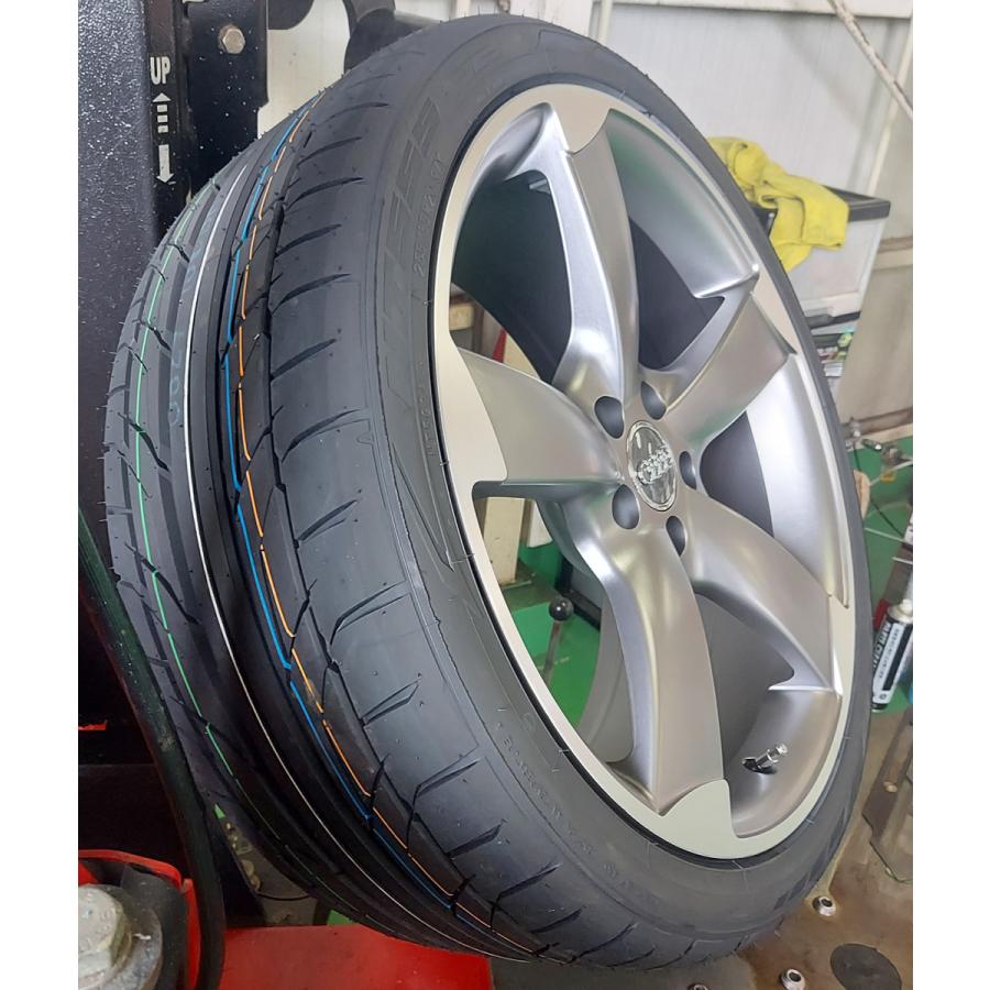 NITTO Audi A5(8T/F5) A6(4F/4G) ニットー NT555G2 255/35R20 タイヤ