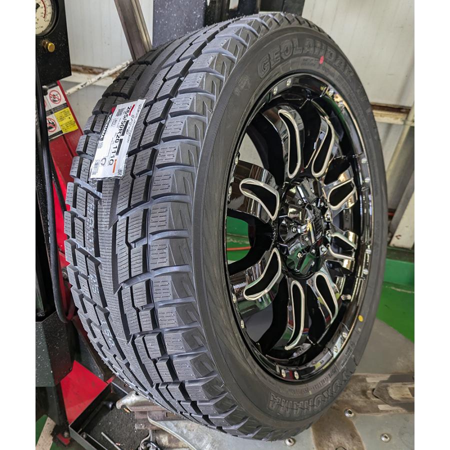 ヨコハマタイヤ SRT8 トラックホーク スタッドレス グランド ヨコハマタイヤ SRT8 トラックホーク スタッドレス グランド