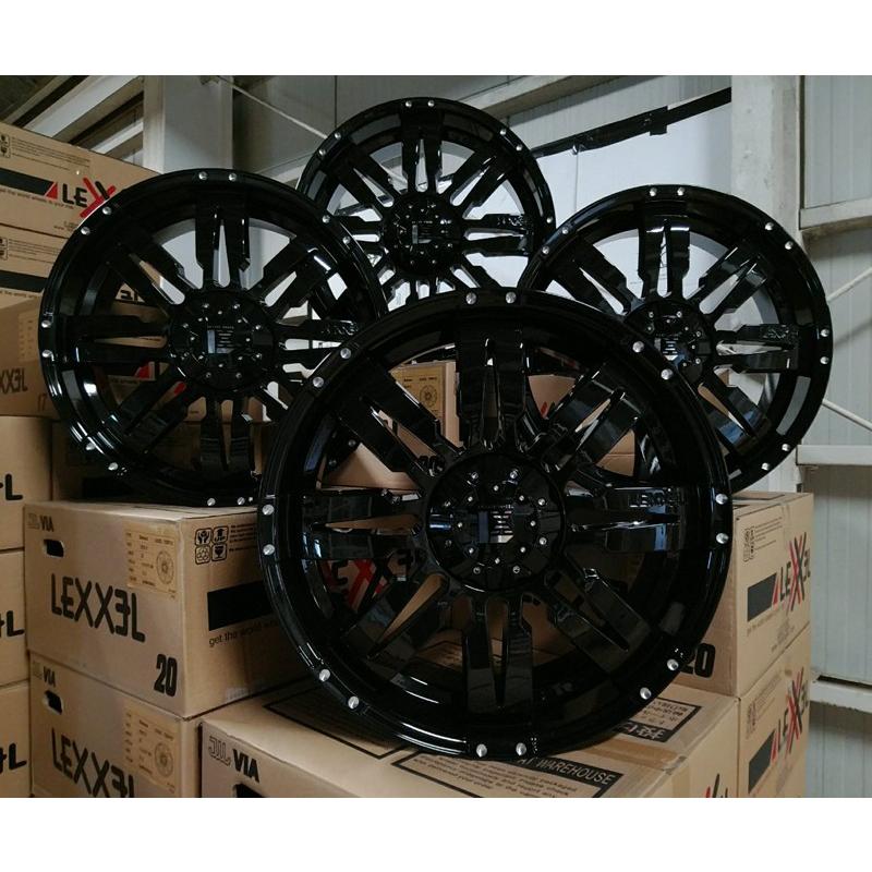 展示品 未使用 特価 22インチタイヤホイールセット LEXXEL Balano 新品 