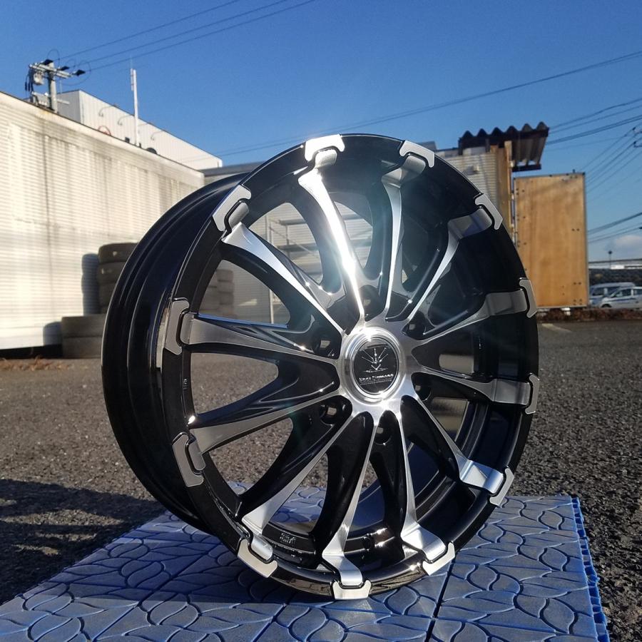 TOYO TIRES（トーヨータイヤ） ハイエース レジアスエース 17インチ