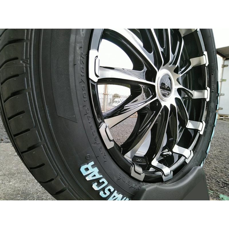 TOYO TIRES（トーヨータイヤ） ハイエース 200系 タイヤホイールセット