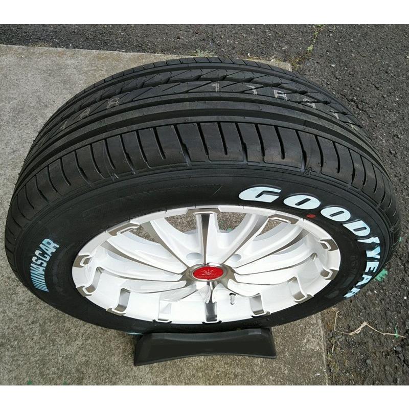 グッドイヤー　ナスカー　215/60r17 中古品　2本　ハイエース 2026年最新】Yahoo!オークション -ハイエース ナスカー 17インチの中古