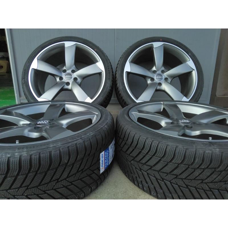 【ほぼ新品】アウディA4 ホイールタイヤ 2024年 ダンロップ スタッドレス Audi（アウディ） スタッドレス Audi 255/35R20 SAILUN Alpine EVO2 20