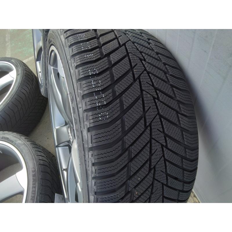 Audi（アウディ） スタッドレス Audi 255/35R20 SAILUN Alpine EVO2 20