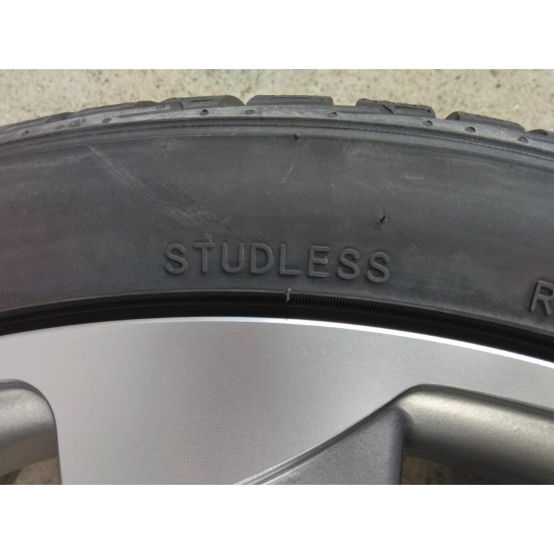 Audi（アウディ） スタッドレス Audi 255/35R20 SAILUN Alpine EVO2 20