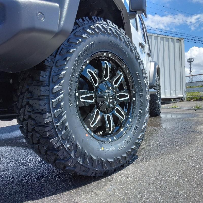 【決まりました】現行ランドクルーザープラド　タイヤ　265/65R17 GEOLANDAR ランドクルーザープラド タイヤホイール 新品 4本セット