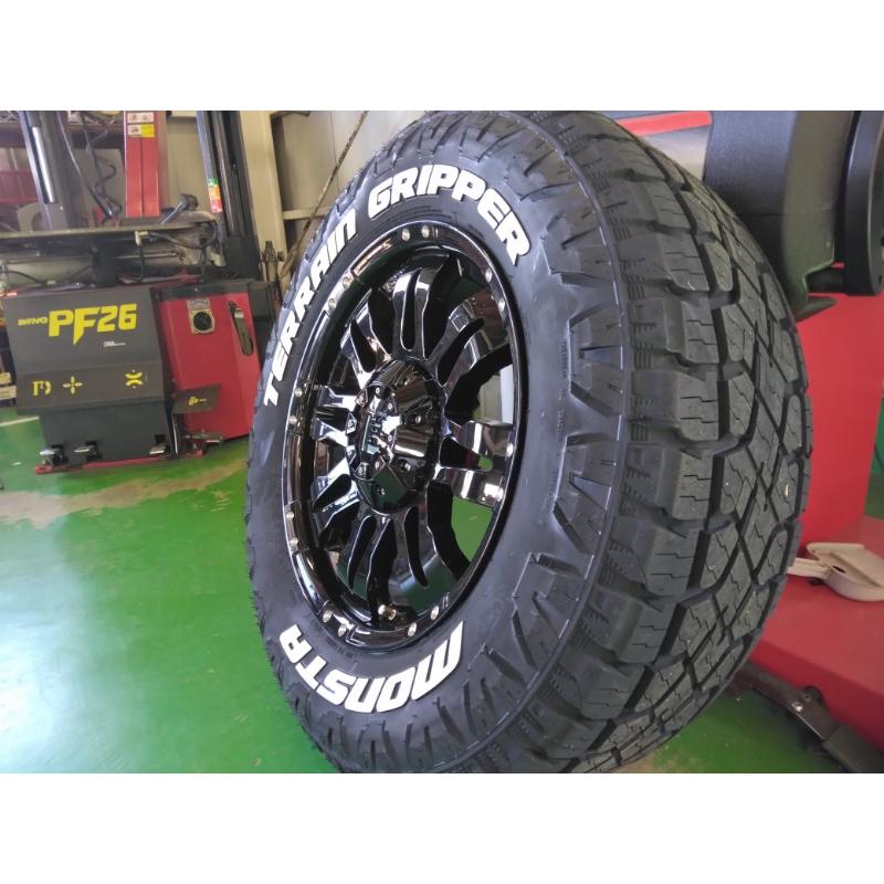 MONSTA TYRES お買い得 特価 新品 MONSTA TERRAIN GRIPPER 265/65R17 