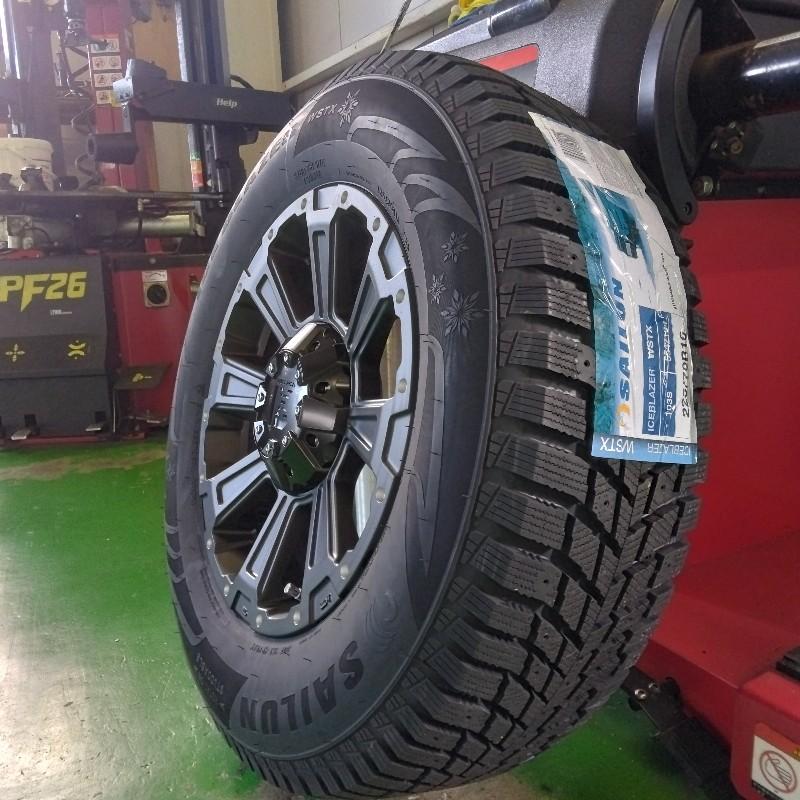 ICE BLAZER 新品 スタッドレスタイヤ 225/70R16 SAILUN WST3 デリカD5
