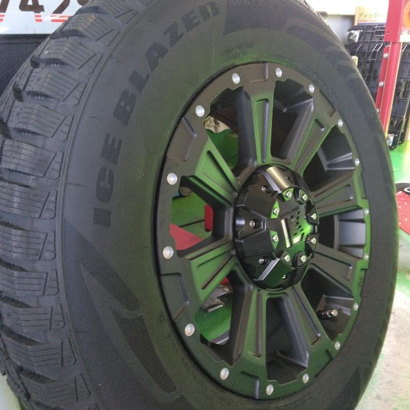 ICE BLAZER 新品 スタッドレスタイヤ 225/70R16 SAILUN WST3 デリカD5