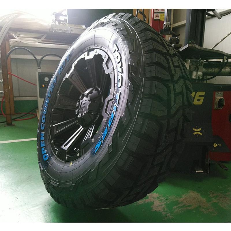 プラド ランドクルーザープラド サーフ ハイラックス タイヤホイール 4本セット 265/65R17 トーヨータイヤ オープンカントリー RT 17インチ LEXXEL DeathRock_5