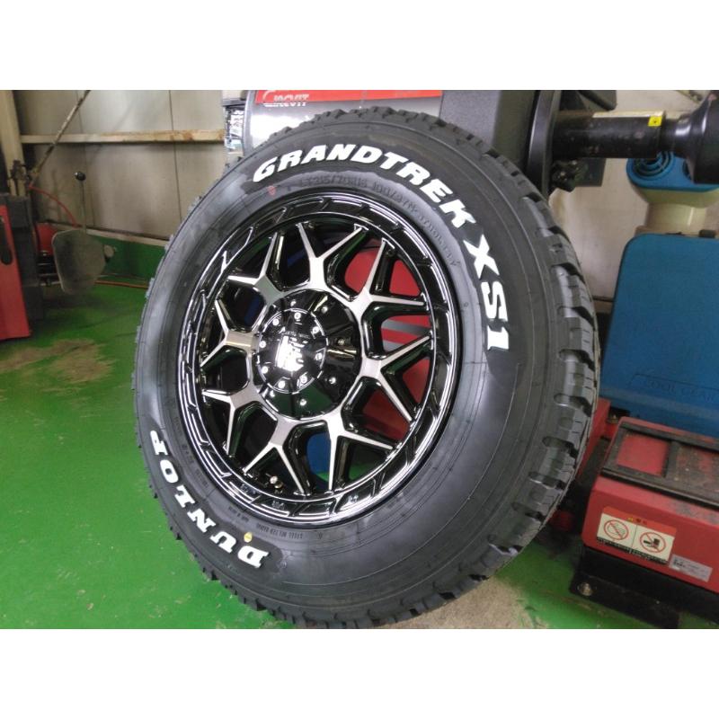 DUNLOP（ダンロップ） デリカ D5 スタッドレスタイヤ 新品 グラン