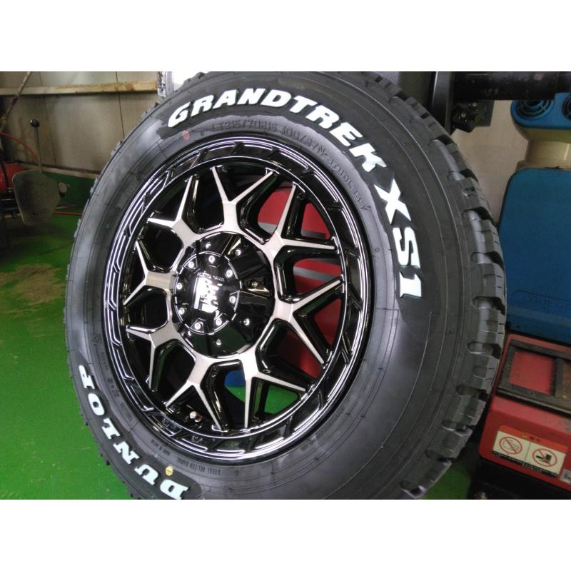 DUNLOP（ダンロップ） デリカ D5 スタッドレスタイヤ 新品 グラン