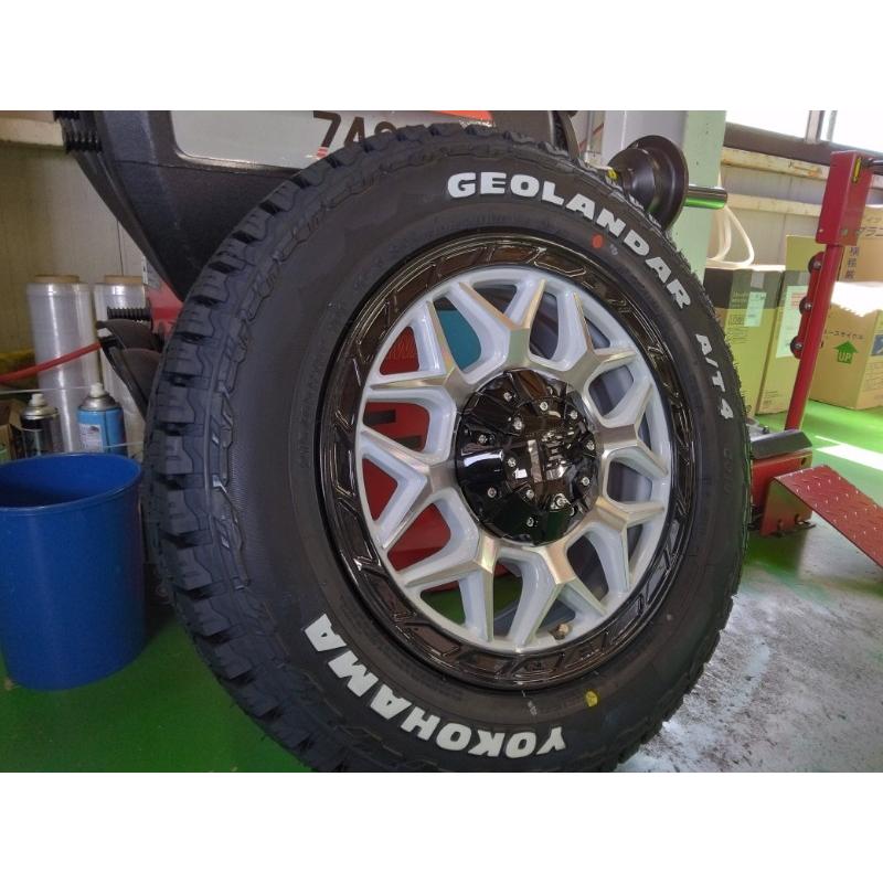 ヨコハマタイヤ（YOKOHAMA TIRE） ハイエース 200系 レジアスエース