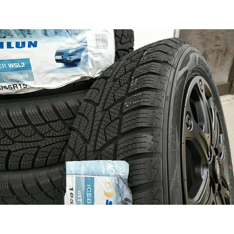 ICE BLAZER スタッドレス タフト タイヤホイールセット SAILUN WSL2