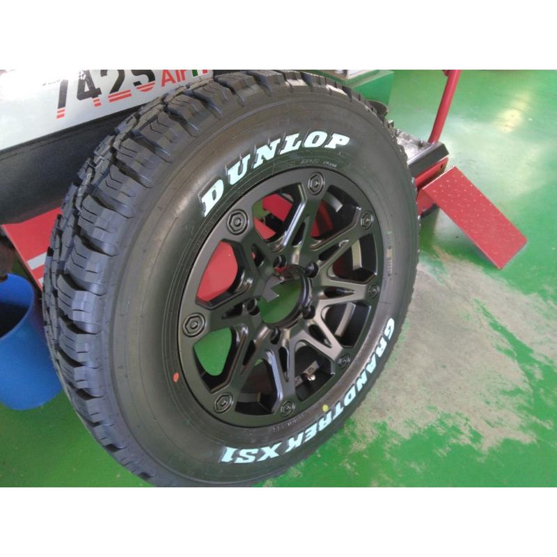 ジムニー 【新品/5本セット】 スタッドレス タイヤホイールセット 215