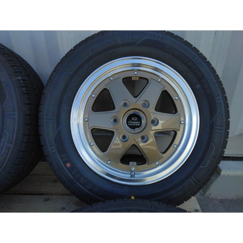 サイルン（SAILUN） 車検対応 200系 ハイエース タイヤホイールセット