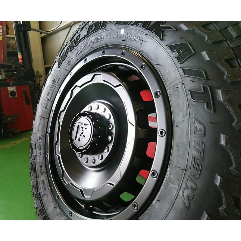 人気 ジムニー シエラ タイヤホイールセット ファルケン ワイルドピーク AT3W 225/75R16 LEXXEL SwaGGer 16インチ  :SWG16OLD-FKWP-BK1:Wheel-And-Tyre-SHOP WAT - 通販 - Yahoo!ショッピング