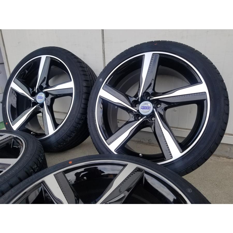 ボルボ（VOLVO） VOLVO V40 当社特選タイヤ 225/40R18 18インチ 新品