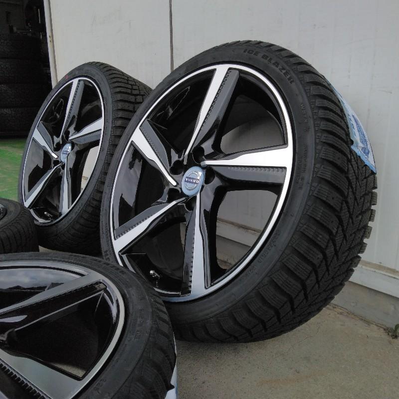 ICE BLAZER ボルボ VOLVO V40 スタッドレス SAILUN WSTX 225/40R18 18