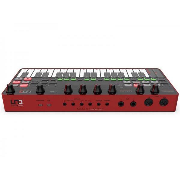 IK Multimedia(アイケーマルチメディア) UNO Synth Pro Desktop