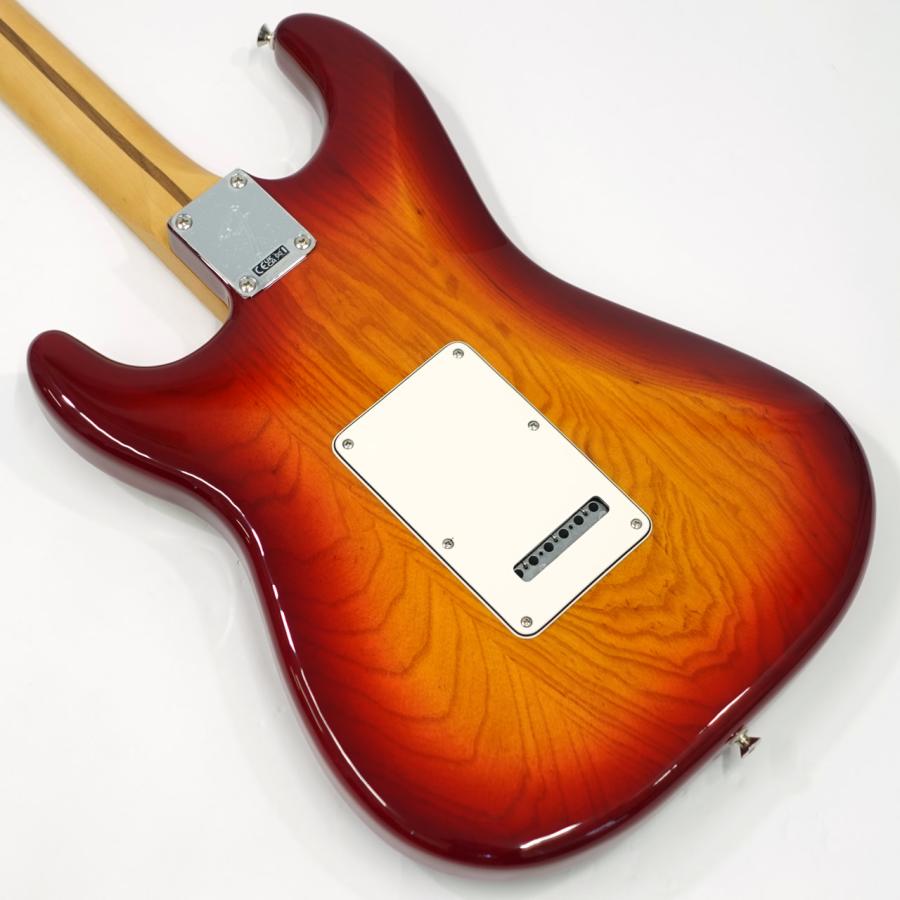 Fender（フェンダー） Player II Stratocaster Chambered Ash Body
