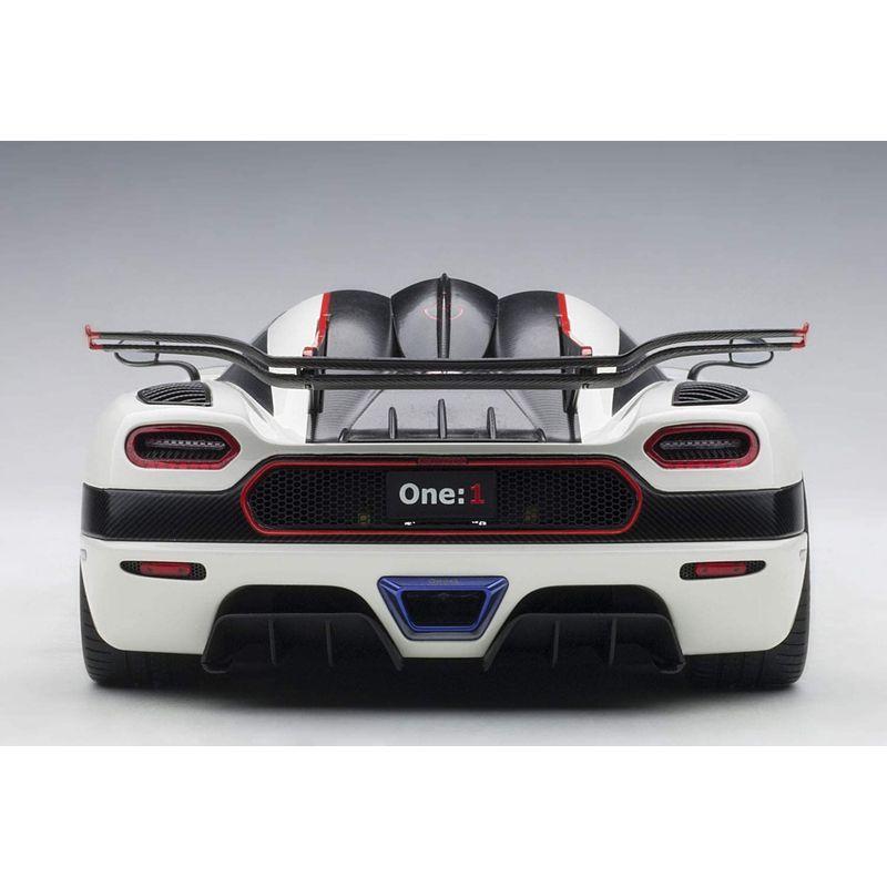 AUTOart 1/18 ケーニグセグ One:1 ホワイト/カーボンブラック/レッド 完成品 AUTOart 1/18 ケーニグセグ One ホワイト/カーボンブラック/レッド 完成品