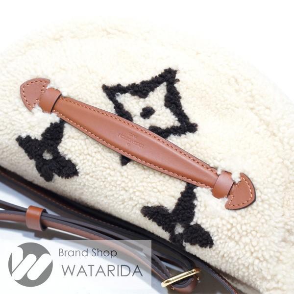 LOUIS VUITTON ルイ ヴィトン モノグラム バムバッグ 限定/完売間近》LOUIS VUITTON モノグラム バムバッグ (Louis