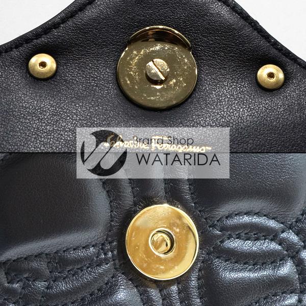 GANCINI サルヴァトーレ フェラガモ 財布 ガンチーニ キルティング