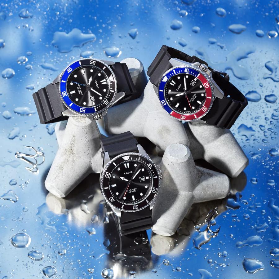 美品　カシオ　mdv-107　ダイバー ペプシ 腕時計　オンライン限定品 スタンダード（CASIO） 【即納】国内正規品 CASIO Collection STANDARD