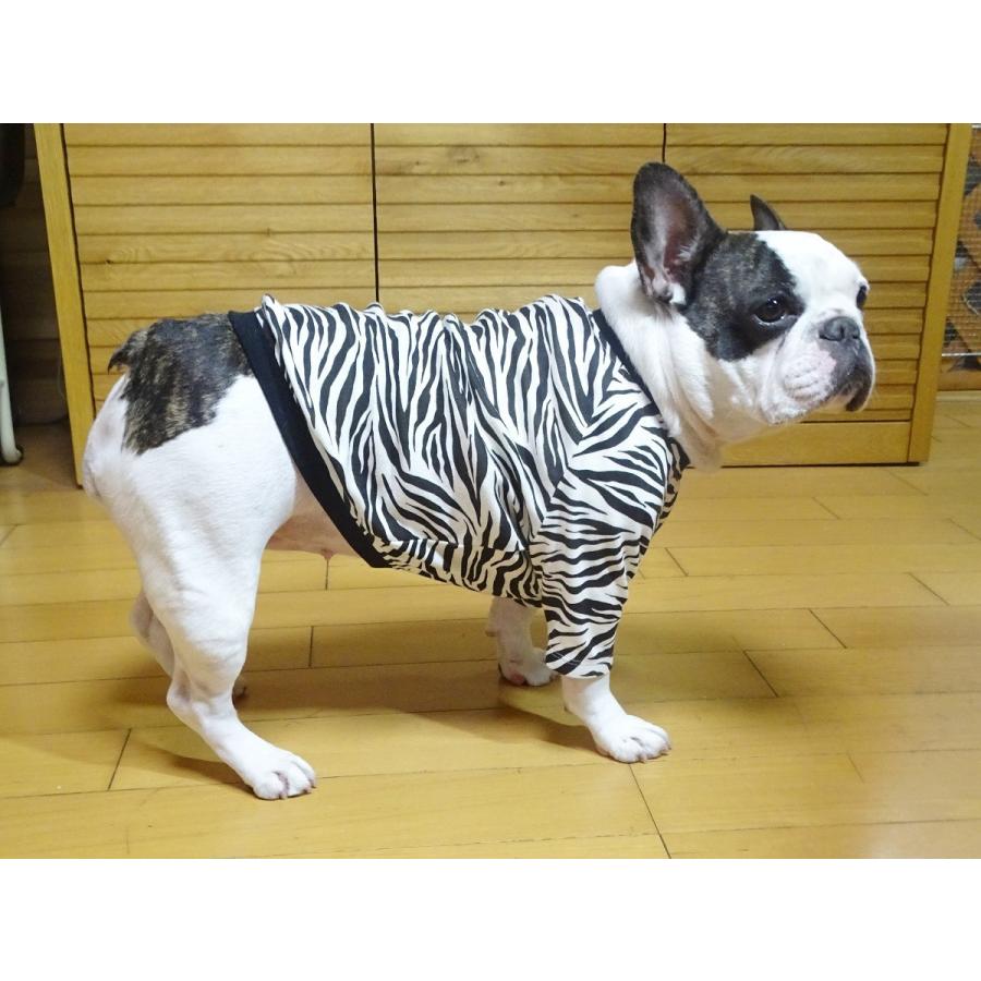 ホワイトタイガー柄・肘丈ラグラン : フレンチブルドッグ服・MARUCOCCO