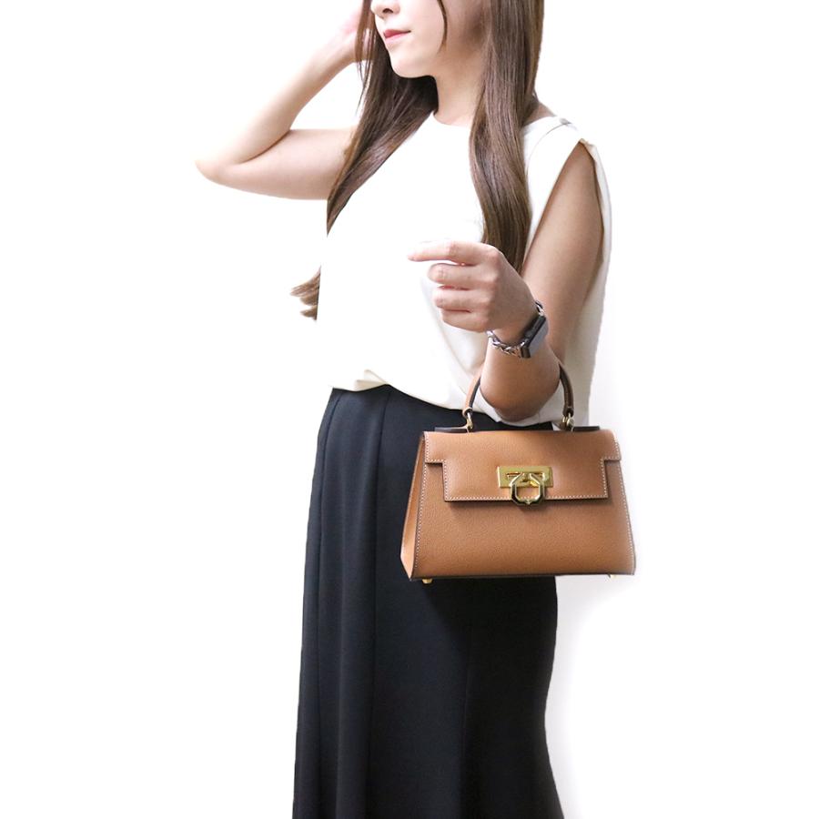 CARBOTTI カルボッティ ハンドバッグ GRETA グレタ 2WAY 245 CARBOTTI カルボッティ ハンドバッグ GRETA グレタ 2WAY 245