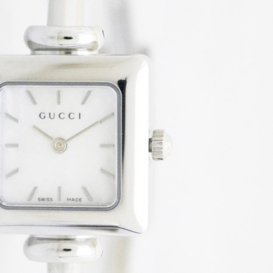 GUCCI ホワイトレザー腕時計 クォーツ GUCCI グッチ G-TIMELESS Gタイムレス ウォッチ 27MM 126.5 白