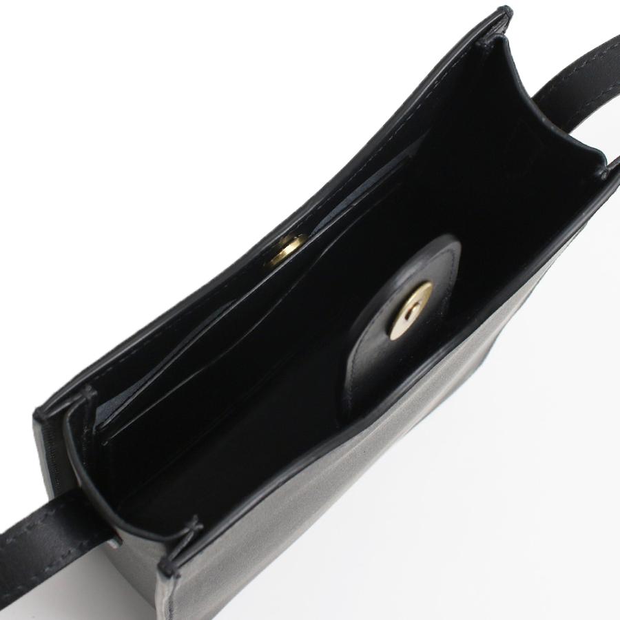 IL BISONTE 【並行輸入品】イルビゾンテ ショルダーバッグ