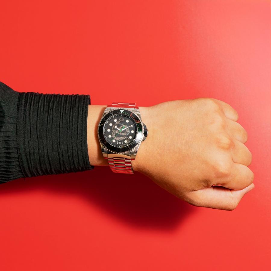 【並行輸入品】グッチ GUCCI DIVE YA136218 腕時計 メンズ ブラック クオーツ アナログの画像