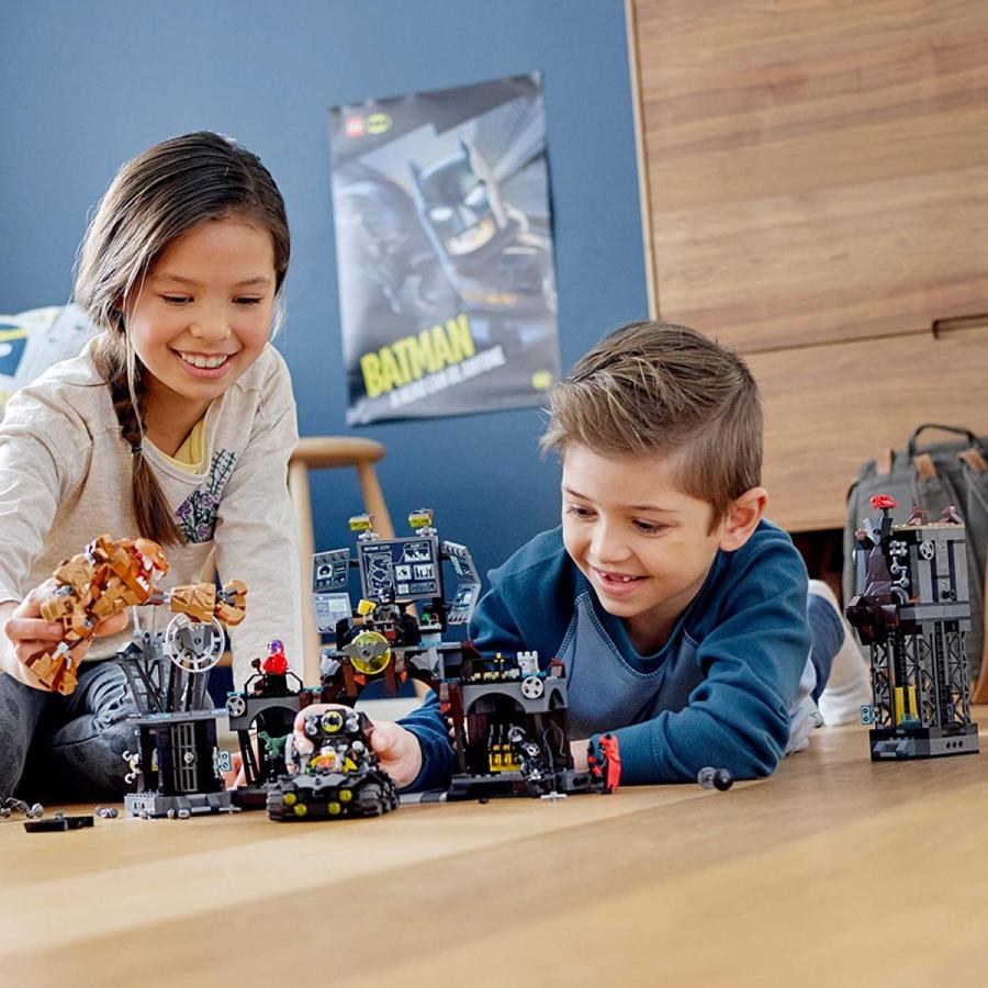 【限定品】 レゴ(leg0) スーパー・ヒーローズ クレイフェイス(TM) のバットケイブ侵入 76122 ブロック おもちゃ 男の子　並行輸入品 【1111960258】(40469円)