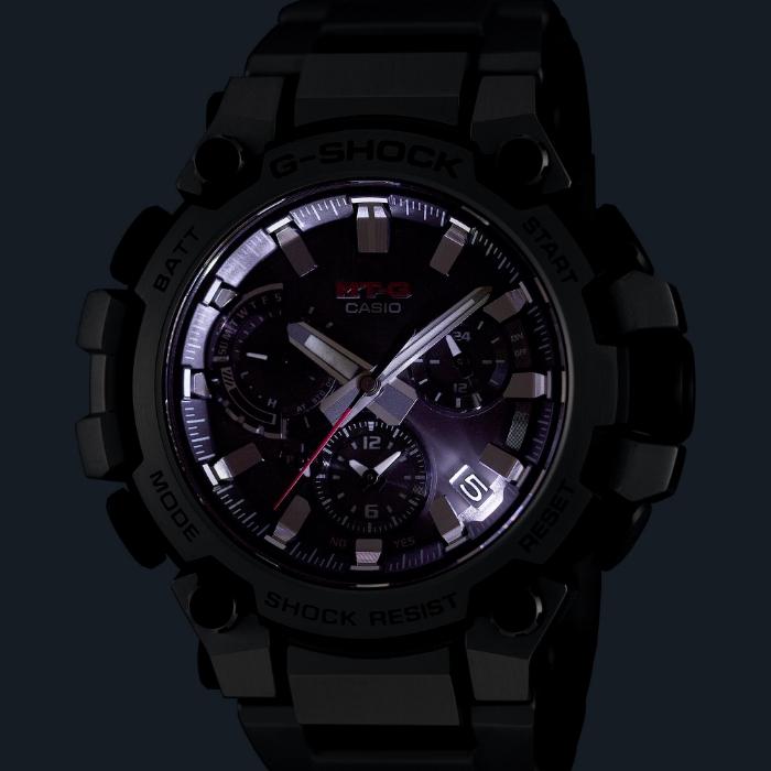 CASIO G-SHOCK MTG-B3000D-1AJF 国内正規品 MT-G ソーラー電波修正 Bluetooth 腕時計 メンズ 20気圧防水の画像