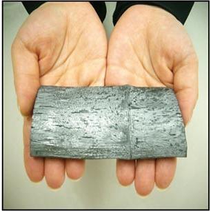 白金竹炭-PLATINUM-（80グラム） |  | 01