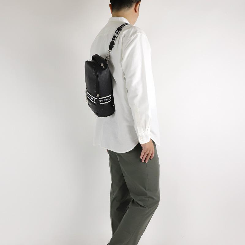 CASTELBAJAC（カステルバジャック） ビアン ボディバッグ ワン