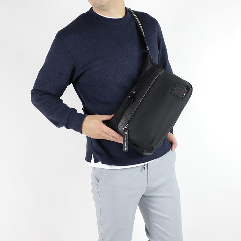 CASTELBAJAC カステルバジャック COLO4 コロ4 ミニショルダーバッグ ショルダーバッグ 斜め掛けバッグ 舟形ショルダー ナイロン A5 メンズ レディース 055162