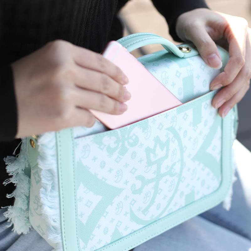 CASTELBAJAC（カステルバジャック） かぶせショルダーバッグ ペール