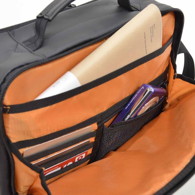 NEOPRO（ネオプロ） Commute Light コミュートライト ショルダーバッグ