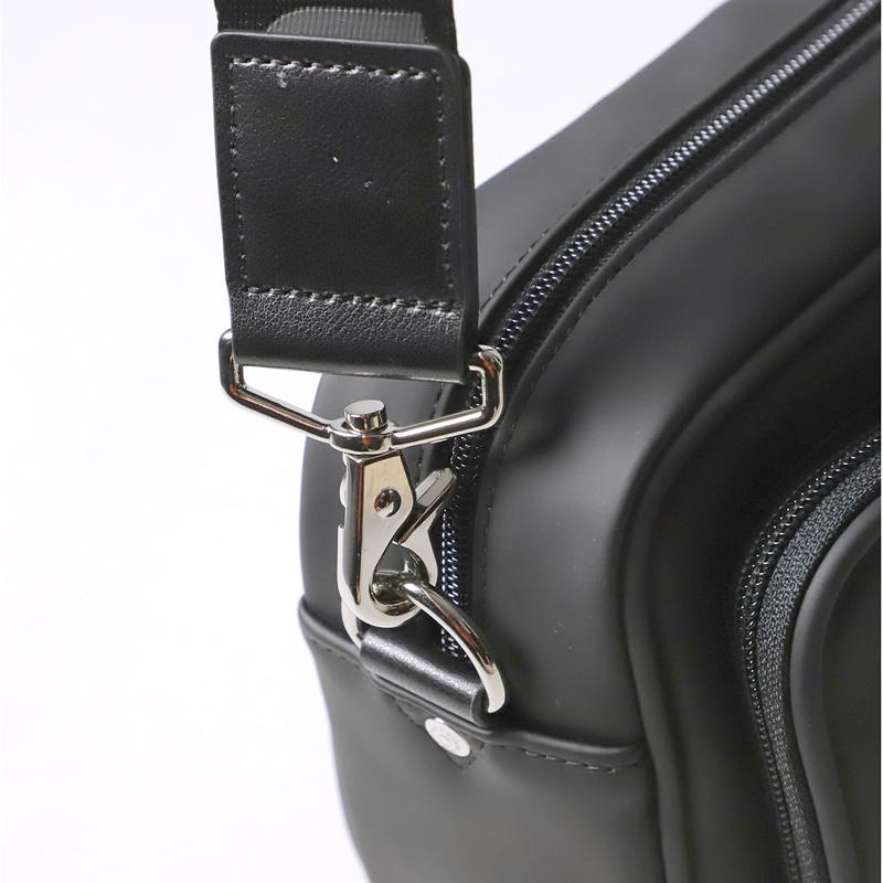 mila milan（ミラ・ミラン） VESPA ベスパ ミニショルダーバッグ